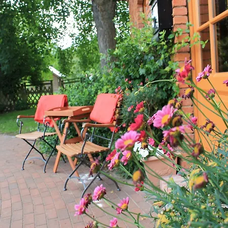 Gutshaus In Mit Teich Casa vacanze Gressow