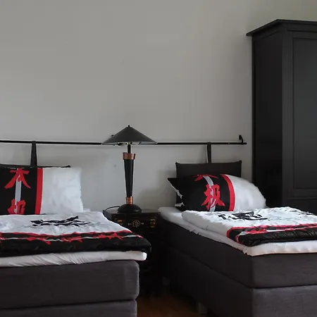 Gutshaus In Mit Teich *