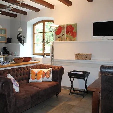 Gutshaus In Mit Teich Casa vacanze *