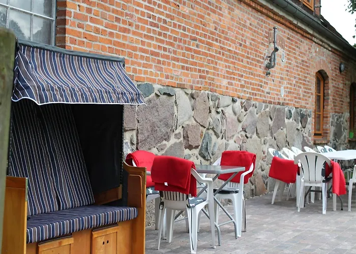 Gutshaus In Mit Teich * Gressow