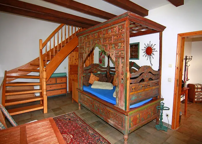 Gutshaus In Mit Teich Dom wakacyjny