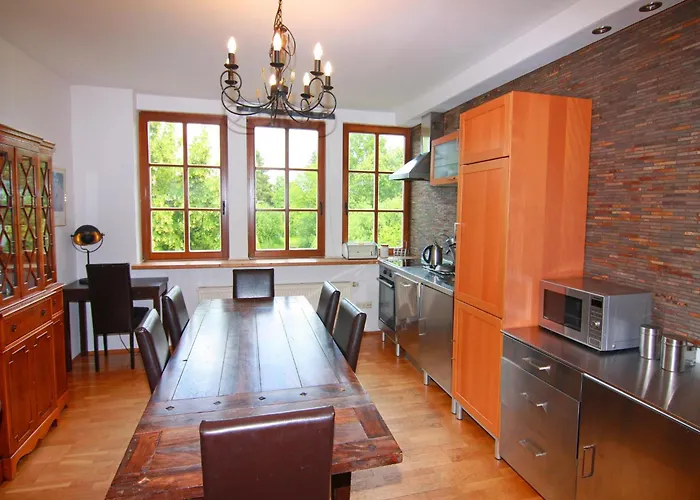 Dom wakacyjny Gutshaus In Mit Teich *